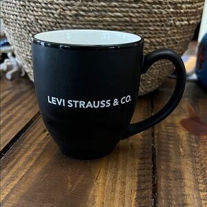 M WARE Levi's Strauss & Co. Classic Black Coffee Mug GUC ❤️